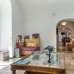 Donna Michelle - Private Pool & Faraglioni View فيلة كابري
