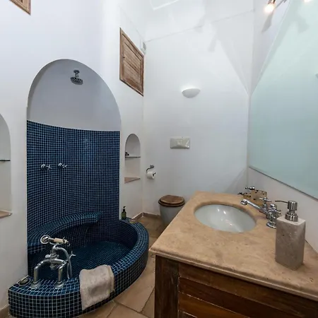 Donna Michelle - Private Pool & Faraglioni View וילה קאפרי